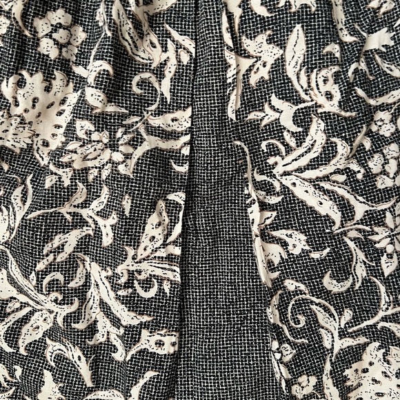 Vintage 90s Front Pleat Floral Leaf Pattern Babydoll Dress Size 6 - Picture 2 of 7